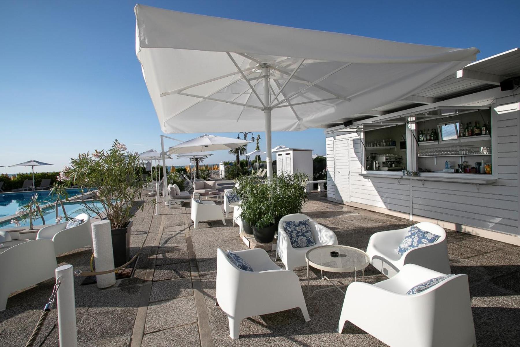 Hotel Imperial Palace Lido di Jesolo Exterior foto