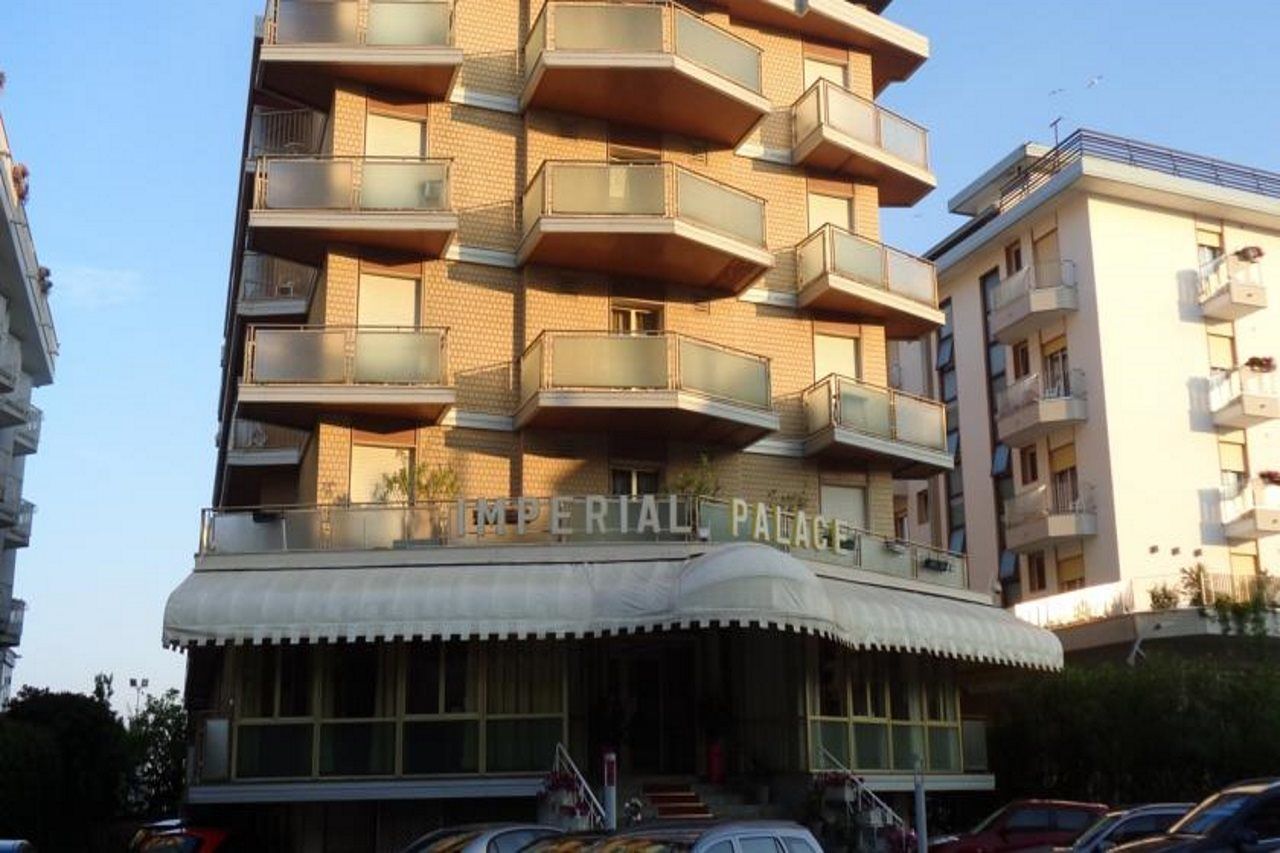 Hotel Imperial Palace Lido di Jesolo Exterior foto